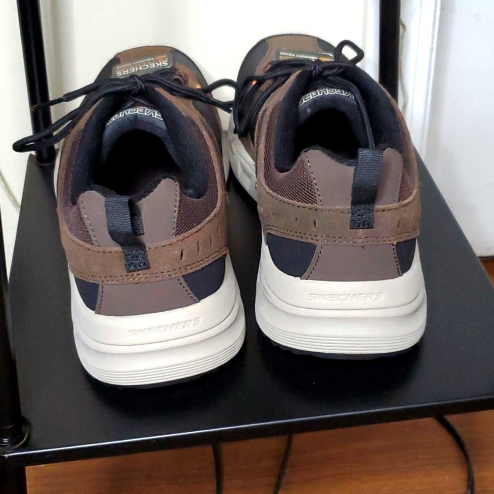MEN'S SKECHERS OUTDOOR MEMORY FOAM SZ 11 - Picture 4 of 7